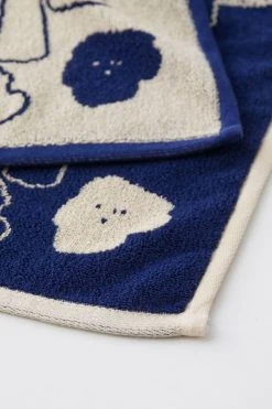 Cheapest ✨ BAGGU Reversible Mushroom Hand Towel Set Blue Multi 🔥 -MagicLinen Shop unnamed file 1239