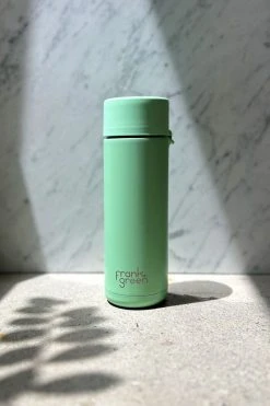 Cheap 🥰 Frank Green 20 Oz Ceramic Insulated Bottle Mint Gelato 💯