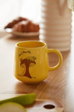 Wholesale 😀 Don’t Bug Me 16oz Mug Yellow 🌟