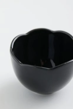 Best deal ⌛ Petal Snack Bowl Black 🔥 -MagicLinen Shop unnamed file 289