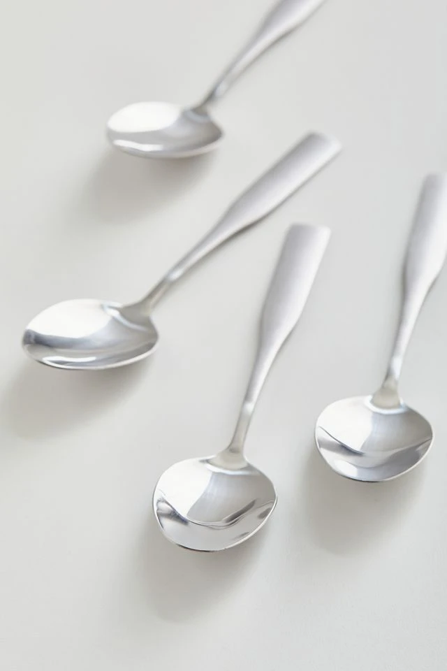 Budget ๐ Classic 4-Piece Dinner Spoon Set Silver ๐คฉ 2 Budget ๐ Classic 4-Piece Dinner Spoon Set Silver ๐คฉ - Image 2