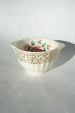 Discount ✔️ Vintage Rose Sugar Jar Ivory 👏