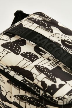 Wholesale ⌛ BAGGU Puffy Cooler Bag Black + White ???? -MagicLinen Shop unnamed file 518