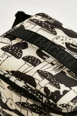 Wholesale ⌛ BAGGU Puffy Cooler Bag Black + White 😀 -MagicLinen Shop unnamed file 518