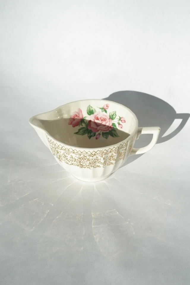 Top 10 🌟 Vintage Rose Creamer Ivory 🌟 2 Top 10 🌟 Vintage Rose Creamer Ivory 🌟 - Image 2