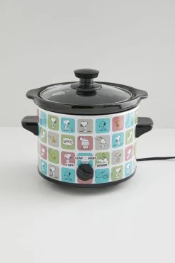 New 🧨 Peanuts Snoopy Slow Cooker Multi 😍