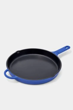 Buy ๐คฉ Great Jones King Sear 12-inch Cast-Iron Skillet Blueberry ๐