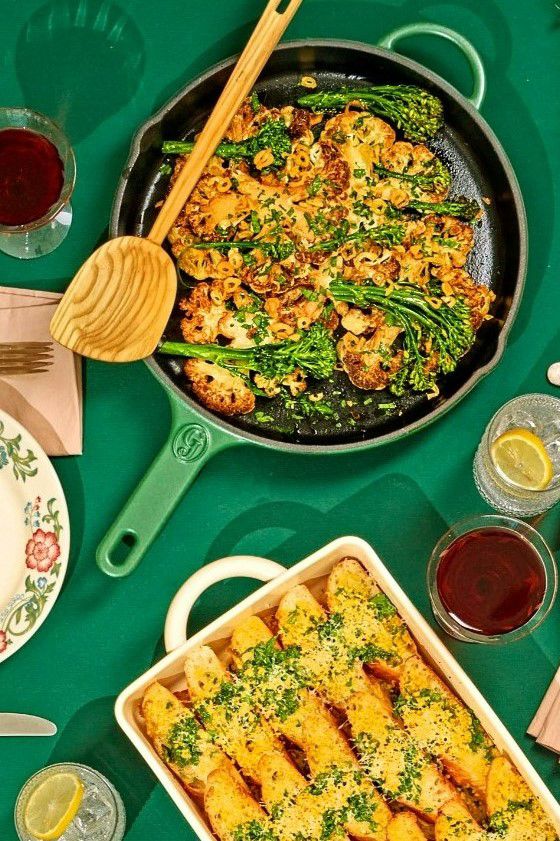 Great Jones King Sear 12-inch Cast-Iron Skillet Buy ???? Great Jones King Sear 12-inch Cast-Iron Skillet Blueberry ???? -MagicLinen Shop unnamed file 812