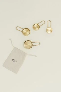 Wholesale ✔️ Hawkins New York Simple Brass Measuring Cups Gold 🔔